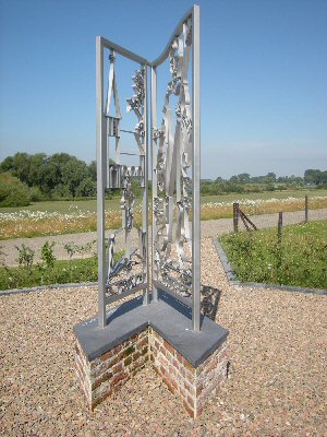 Ludgermonument bij Den Elter